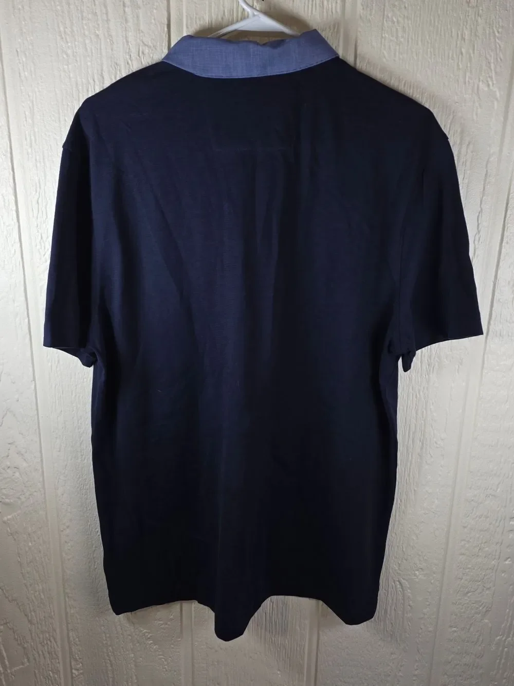 Men's Banana Republic Navy Polo with Light Blue Contrast Collar, Size XL